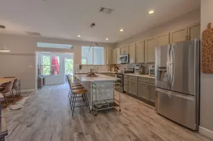 104 Kahalulu Dr, Bastrop, TX 78602 - Photo 9