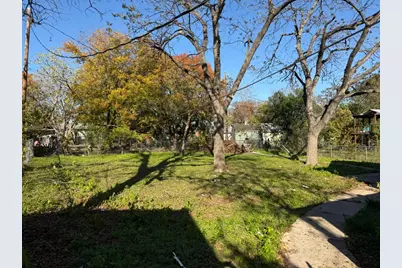 8702 Bridgeport Drive, Austin, TX 78758 - Photo 5