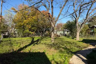 8702 Bridgeport Dr, Austin, TX 78758 - Photo 5