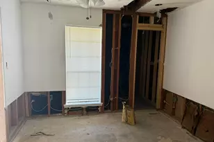 8702 Bridgeport Dr, Austin, TX 78758 - Photo 11