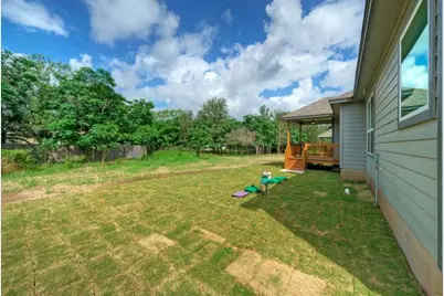 139 Waimanalo Drive, Bastrop, TX 78602 - Photo 27