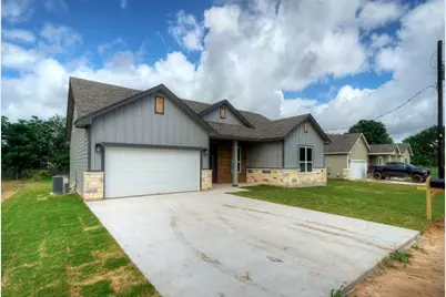 139 Waimanalo Drive, Bastrop, TX 78602 - Photo 3