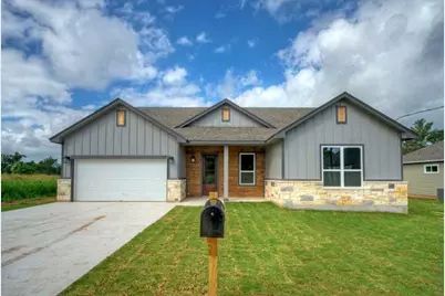 139 Waimanalo Drive, Bastrop, TX 78602 - Photo 1
