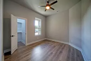 139 Waimanalo Dr, Bastrop, TX 78602 - Photo 21