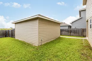 203 Combe Dr, Hutto, TX 78634 - Photo 25