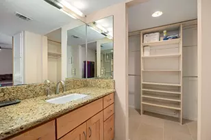 606 W Lynn St, Austin, TX 78703 - Photo 13