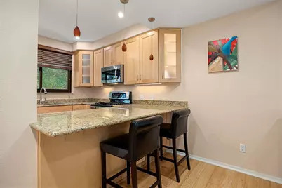 606 W Lynn Street #21, Austin, TX 78703 - Photo 5