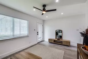 1200 E 52nd St, Austin, TX 78723 - Photo 13