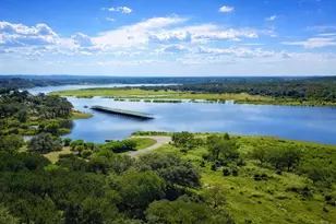 935 Wesley Ridge Dr, Spicewood, TX 78669 - Photo 35