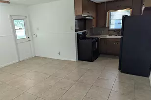 8507 Contour Dr, Austin, TX 78757 - Photo 5