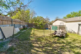 411 Thelma Dr, Austin, TX 78745 - Photo 33