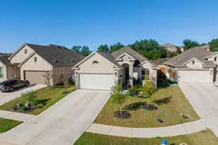 972 Leaning Oak Ln, Georgetown, TX 78628 - Photo 3