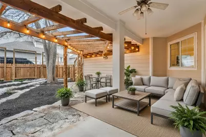 2606 Kinney Oaks Court, Austin, TX 78704 - Photo 15