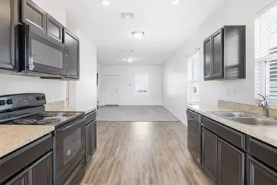 771 Bunton Reserve Boulevard, Kyle, TX 78640 - Photo 11