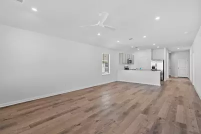 125 Hatari Trail, Jarrell, TX 76537 - Photo 7