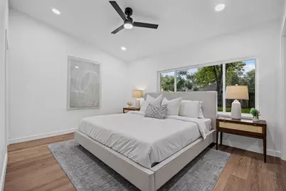 9219 Hunters Trace E, Austin, TX 78758 - Photo 9