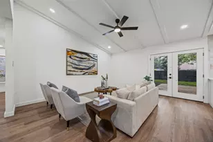 9219 Hunters Trace E, Austin, TX 78758 - Photo 5