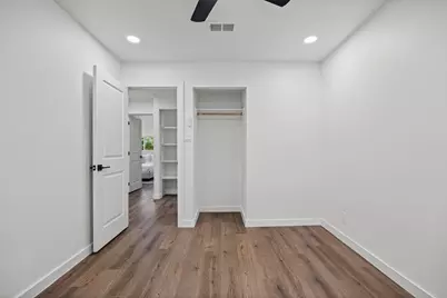 9219 Hunters Trace E, Austin, TX 78758 - Photo 15