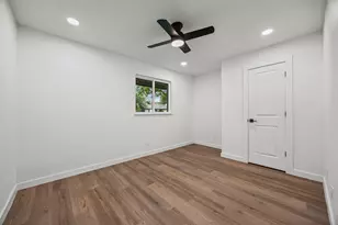 9219 Hunters Trace E, Austin, TX 78758 - Photo 17