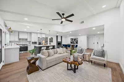 9219 Hunters Trace E, Austin, TX 78758 - Photo 5