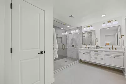 9219 Hunters Trace E, Austin, TX 78758 - Photo 13