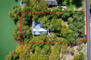 302 Guadalupe River Dr, Seguin, TX 78155 - Photo 37