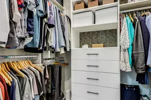 800 Embassy Dr, Austin, TX 78702 - Photo 17