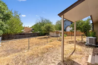 1113 Lawson Lane, Austin, TX 78702 - Photo 17