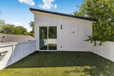 1130 Spur Street #A, Austin, TX 78721 - Photo 17
