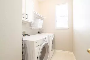 8518 Cahill Dr, Austin, TX 78729 - Photo 25