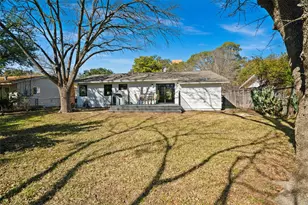 2613 Carnarvon Ln, Austin, TX 78704 - Photo 19