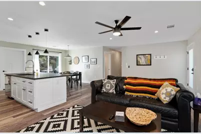 2613 Carnarvon Lane, Austin, TX 78704 - Photo 5