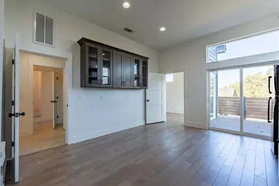 2016 Peoples Street, Austin, TX 78702 - Photo 9