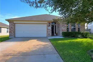 304 Trophy Ct, Bastrop, TX 78602 - Photo 1