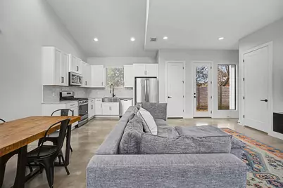 7102 Providence Avenue #2, Austin, TX 78752 - Photo 3