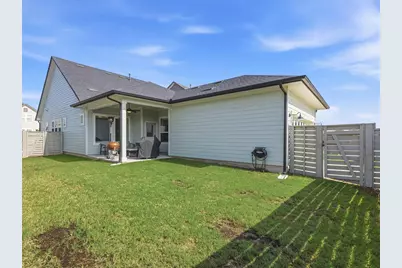107 Breda Avenue, Bastrop, TX 78602 - Photo 25