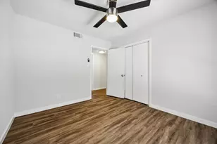 3609 Las Colinas Dr, Austin, TX 78731 - Photo 21