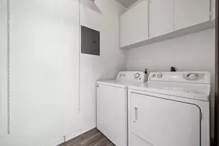3609 Las Colinas Dr, Austin, TX 78731 - Photo 25