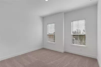 320 West Faulkner Street, Liberty Hill, TX 78642 - Photo 5