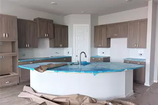 320 W Faulkner St, Liberty Hill, TX 78642 - Photo 29