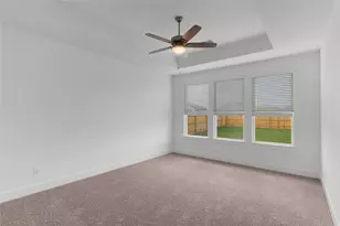 320 W Faulkner St, Liberty Hill, TX 78642 - Photo 21