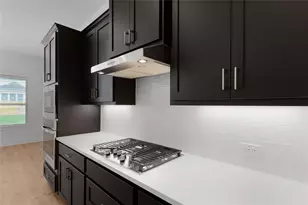 320 W Faulkner St, Liberty Hill, TX 78642 - Photo 7