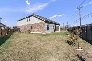 327 Andesite Trl, Buda, TX 78610 - Photo 39