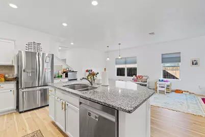 327 Andesite Trail, Buda, TX 78610 - Photo 11