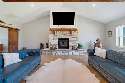 16905 Fm 112, Thrall, TX 76578 - Photo 5