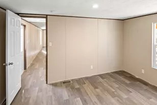 7214 Comstock Cove, Lago Vista, TX 78645 - Photo 17