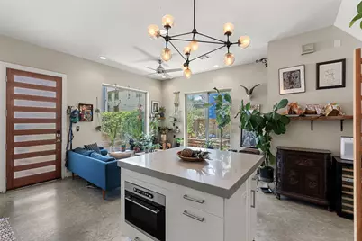 902 Calle Limon Road #B, Austin, TX 78702 - Photo 5