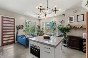 902 Calle Limon Rd, Austin, TX 78702 - Photo 5