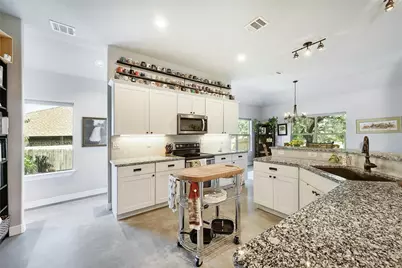 19908 Victoria Chase Road, Lago Vista, TX 78645 - Photo 9