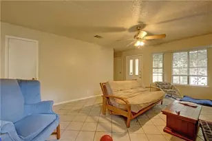 2011 Kirksey Dr, Austin, TX 78741 - Photo 5